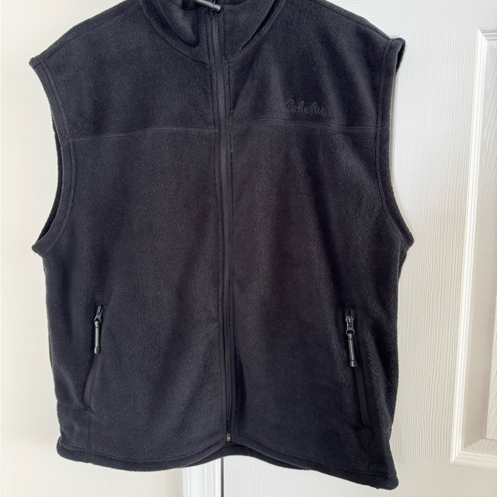 Cabela's Black Fleece Vest
